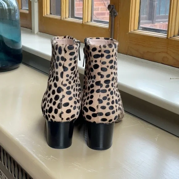 Cavalllini cheetah print round heel boot.